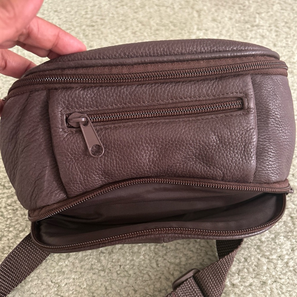 Vintage Wilson’s Genuine Leather Fanny Pack Belt Bag Brown NEW - Picture 8 of 10